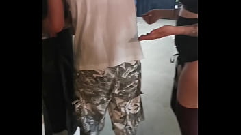 Dans 1h sortie d'une vidéo exclusive j'ai filmé un strip tease privé avec