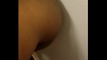 Giving good neck before shower Giving good neck before shower