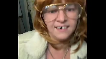 Help me hit 8k today anyone who retweets this post will get this ladies nudes sent to their inbox