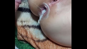 Melhor anal do xvideos levou leitinho dentro do cu