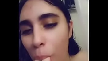 My girl wants me to face fuck her