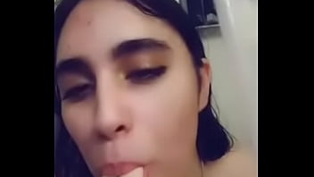 My girl wants me to face fuck her