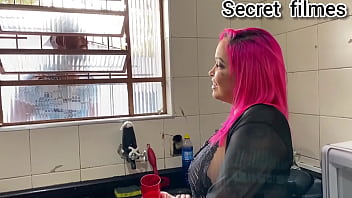 O marido saiu o jefao meteu a pica na safada