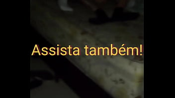 Metendo na putinha de quatro até ela não aguentar