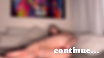 Vizinha da bunda grande gosta de chupar pau