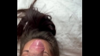 Fans candie cross is a throat goat