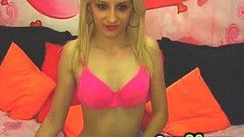 Nonton Horny Blond Fiddles Her Clit - Camg8 thumbnail