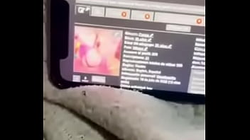 Alumna nalgona es grabada para xvideos