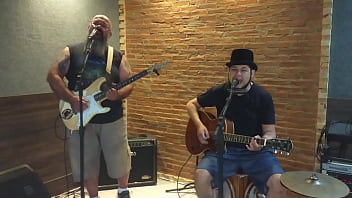 Nunca vi deputado fazer greve por conta de salário