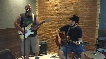 Nunca vi deputado fazer greve por conta de salário