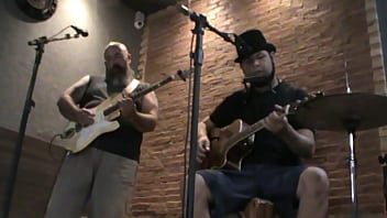 Nunca vi deputado fazer greve por conta de salário