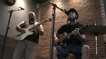 Nunca vi deputado fazer greve por conta de salário