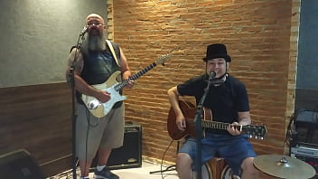 Nunca vi deputado fazer greve por conta de salário