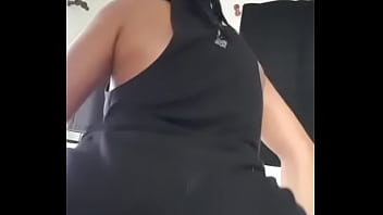 Whats her name qual nome dela