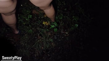 I cum inside wife and washed her holes with pee