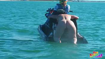 Gibby the clown getting dick sucked by virgo peridot on a jet ski