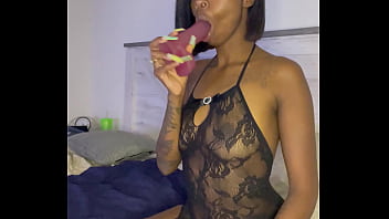 Sloppy blowjob with chyna