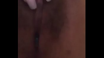 Busting a quick nut with my hitachi while stuffing my loose cunt