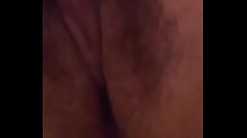 Busting a quick nut with my hitachi while stuffing my loose cunt