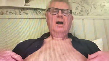 My new video im finally back with sexy vidoes