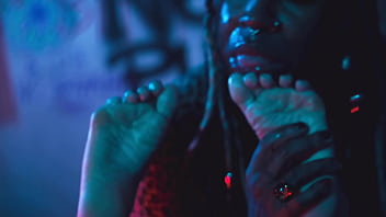 Goddess rotten venus foot domination