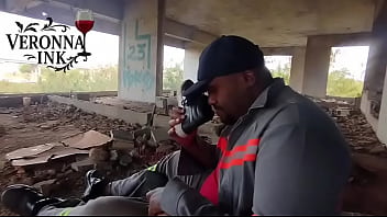 Veronna invade a obra só pra atiçar the black hunter 2