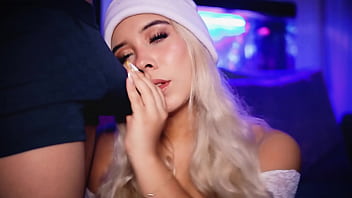 Blonde with an angelic face is an expert in seducing cocks and making them hard