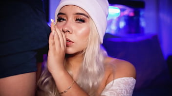 Blonde with an angelic face is an expert in seducing cocks and making them hard