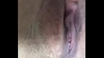 Quien me la quiere meter caliente