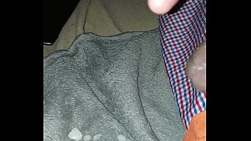 Zohorny123 busting a nut