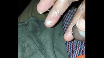 Zohorny123 busting a nut