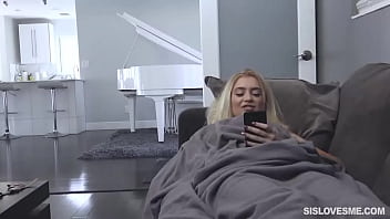 My step sis would come out completely and in a single stroke it would fit in the pussy stepbro was also giving me full support by shaking her of us were bathing with sweat during the winter season