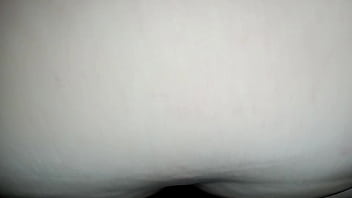 Mi Hermanastra Culona Argentina Me Da Sentones En Mi Verga Gorda Y Larga thumbnail