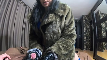 Milfycalla deep blow job and cum play while wearing a hot green fur coat leather gloves and long boots 213 preview Milfycalla deep blow job and cum play while wearing a hot green fur coat leather gloves and long boots 213 preview
