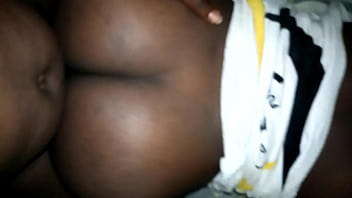 She rides me till i cum