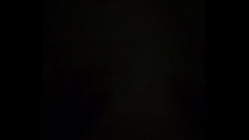 Vadia gemendo feito puta na rola do novinho