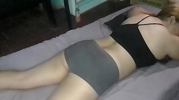 Misma escena diferente ángulo fotos y cola sexy