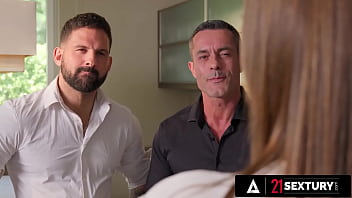 Perfect girls gets hard dp