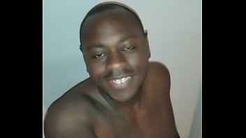 Other things this song reminds myself of it saying in yellow with a selfie