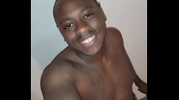 Other things this song reminds myself of it saying in yellow with a selfie