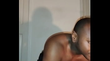 Other things this song reminds myself of it saying in yellow with a selfie