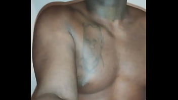 Other things this song reminds myself of it saying in yellow with a selfie