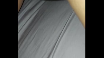 Así le quedo el coño peludo de mi amiga después de aberla follado borracha