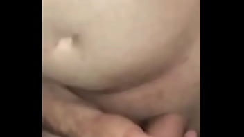 Corno pede para comedor gazar na boca de sua esposa