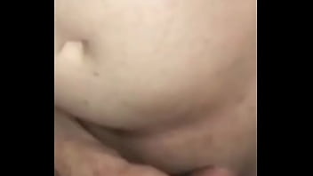 Corno pede para comedor gazar na boca de sua esposa