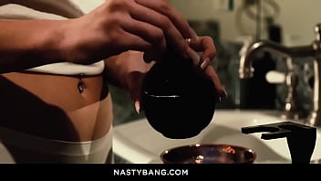 Nikole nash loves fucking will pounder's hard cock