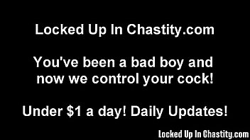 Nonton Stuff Your Useless Cock In This Chastity Device thumbnail