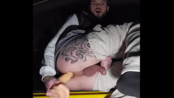 Who wants to fuck in public