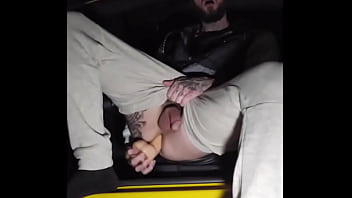 Who wants to fuck in public