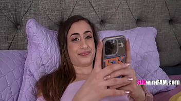 When her vibe stops scarlett uses her stepbrother instead jodie johnson scarlett page